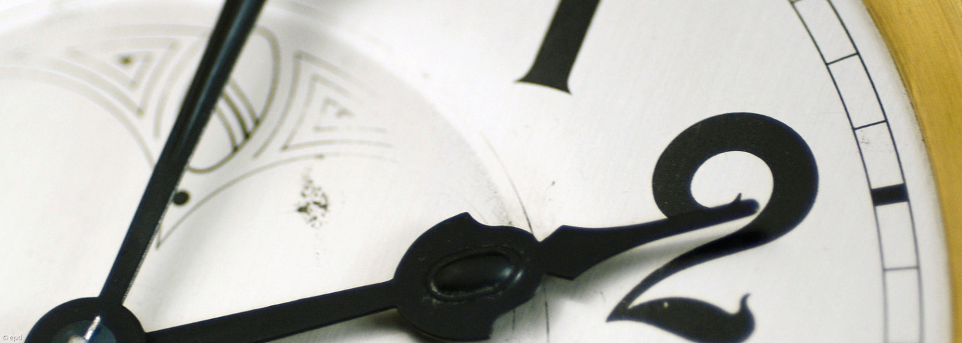 Es hat zwei Uhr geschlagen