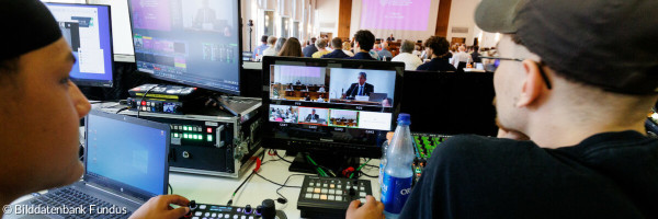 Das Technikteam für den Synodenstream