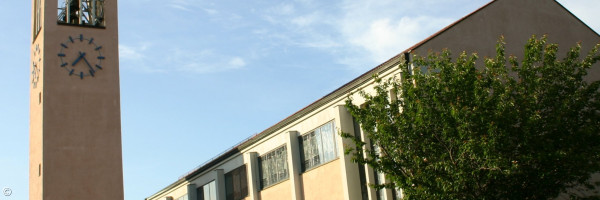 Blick auf die Herz-Jesu-Kirche in Uffenheim