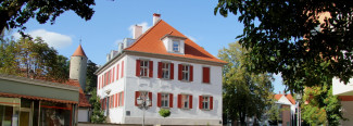 Dekanatsgebäude in der Luitpoldstraße 3 in Uffenheim