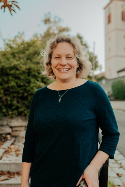 Pfarrerin Melanie Caesar, seit 2025 in der Landessynode für den DB Uffenheim