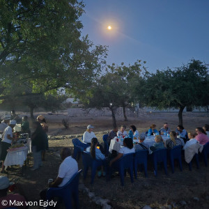 Abendessen unterm Vollmond